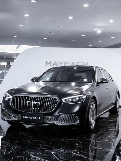 东莞莞城区阳翔欧企业管理咨询岚图汽车的售后服务让用户无忧出行，迈巴赫未来的豪华车趋势